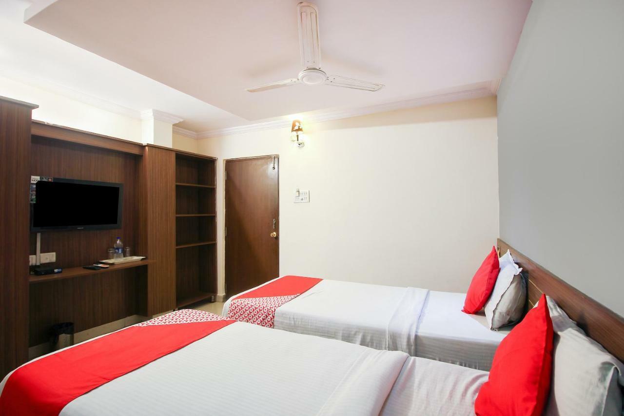 Oyo 17375 My Place Kondapur Hicc ハイデラバード エクステリア 写真